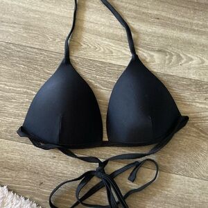 Black push-up bikini top